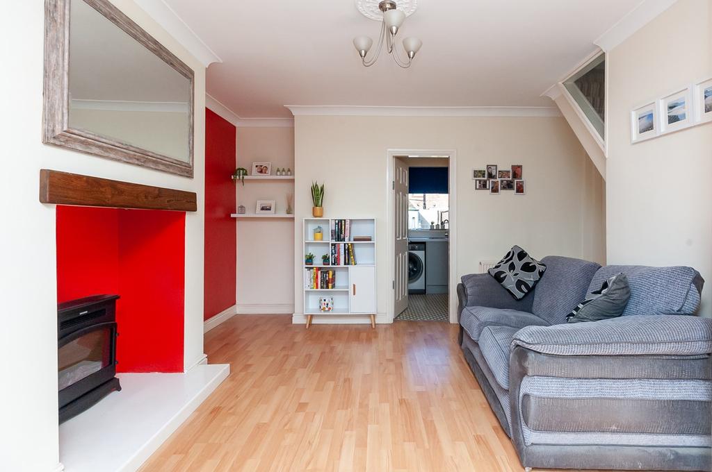 Venns Road, Warrington, WA2 2 bed terraced house £140,000