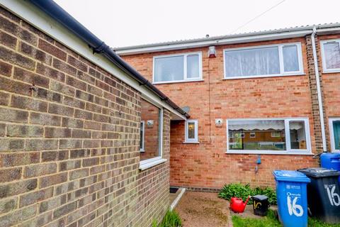 4 bedroom terraced house to rent - Bramfield Close, Norwich