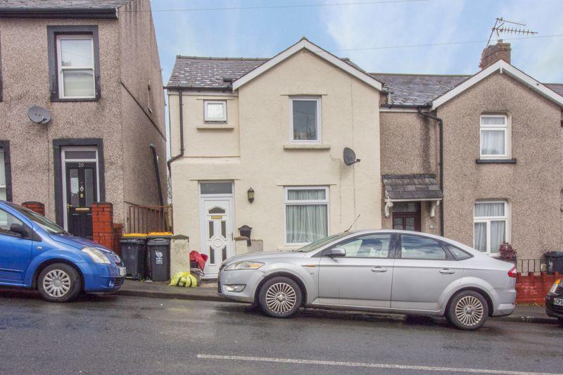 Barrack Hill, Newport REF00014250 3 bed terraced house £170,000