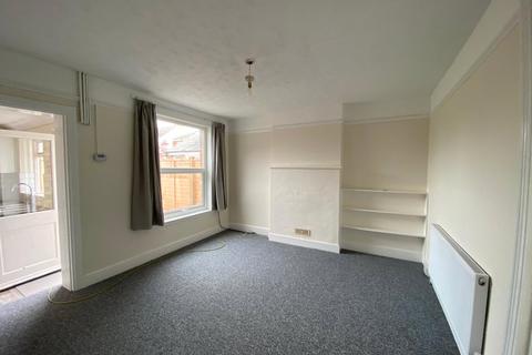 2 bedroom terraced house to rent, Glover Road, Willesborough, Ashford, Kent, TN24