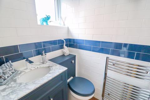 8 Birch Close, Benfleet, SS7 4NE