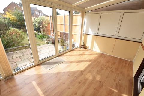 16 Wandon Close, Luton, LU2 8DX