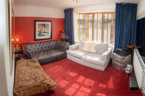 2 bedroom detached bungalow for sale - Parkside Crescent, Exeter
