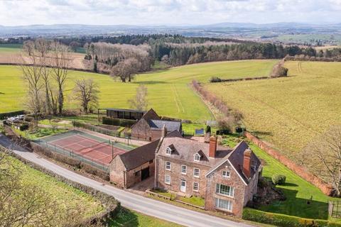 5 bedroom farm house for sale - OLD GORE