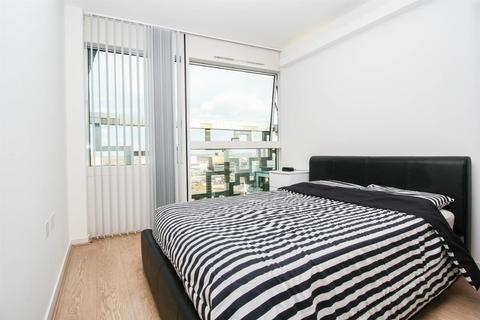Studio to rent, The Cube West, Wharfside Street