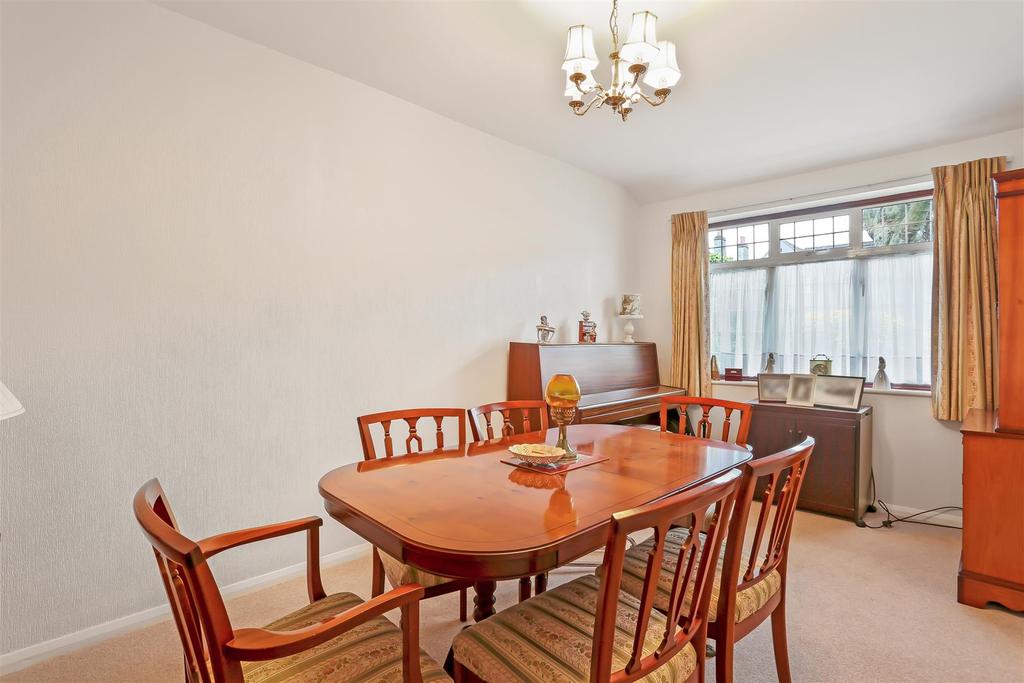796061663 - 33 Colston Avenue, SM5 14.jpg