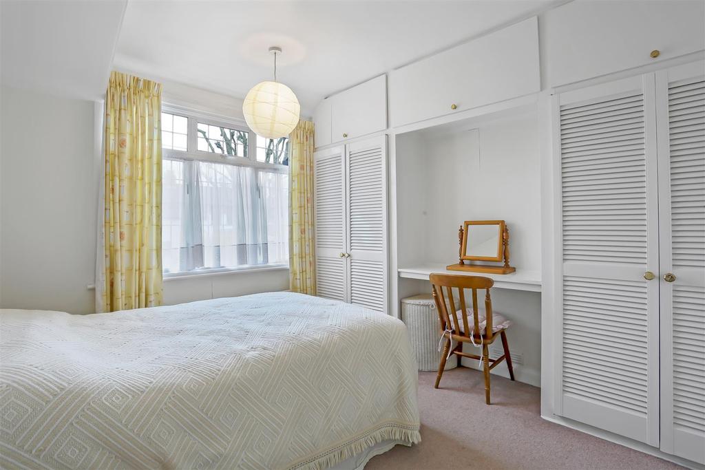 796061663 - 33 Colston Avenue, SM5 16.jpg
