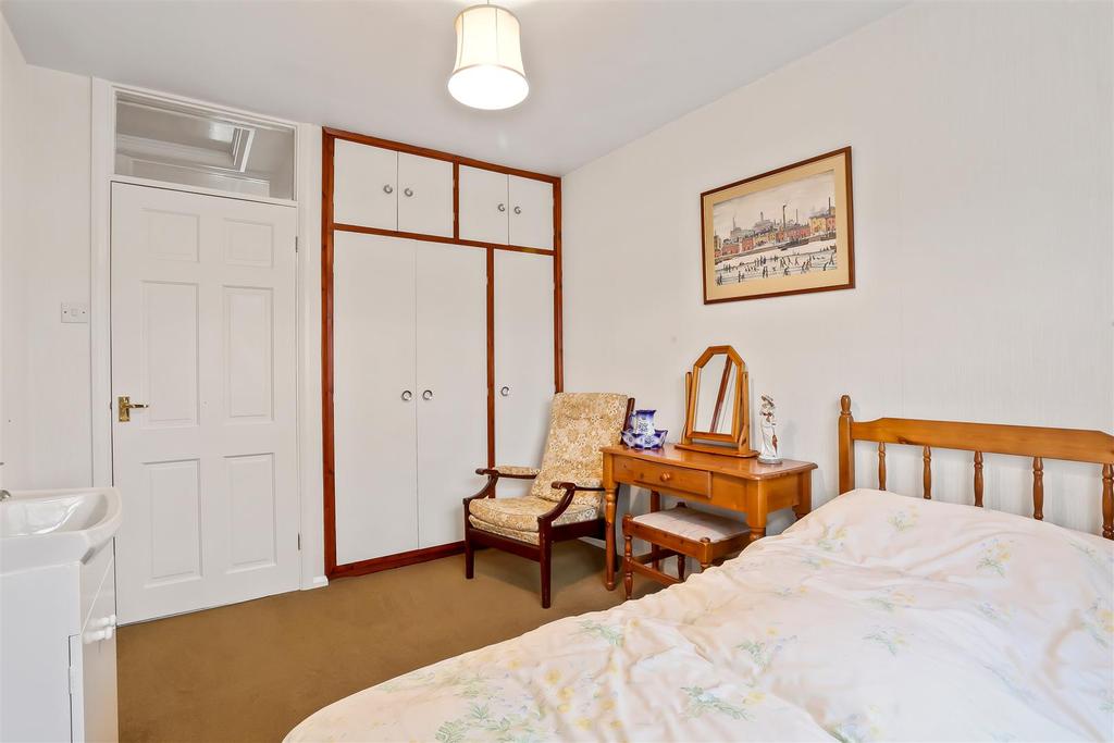 796061663 - 33 Colston Avenue, SM5 23.jpg