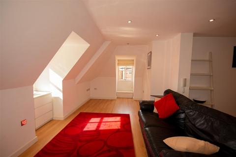2 bedroom property to rent - Skeldergate, York