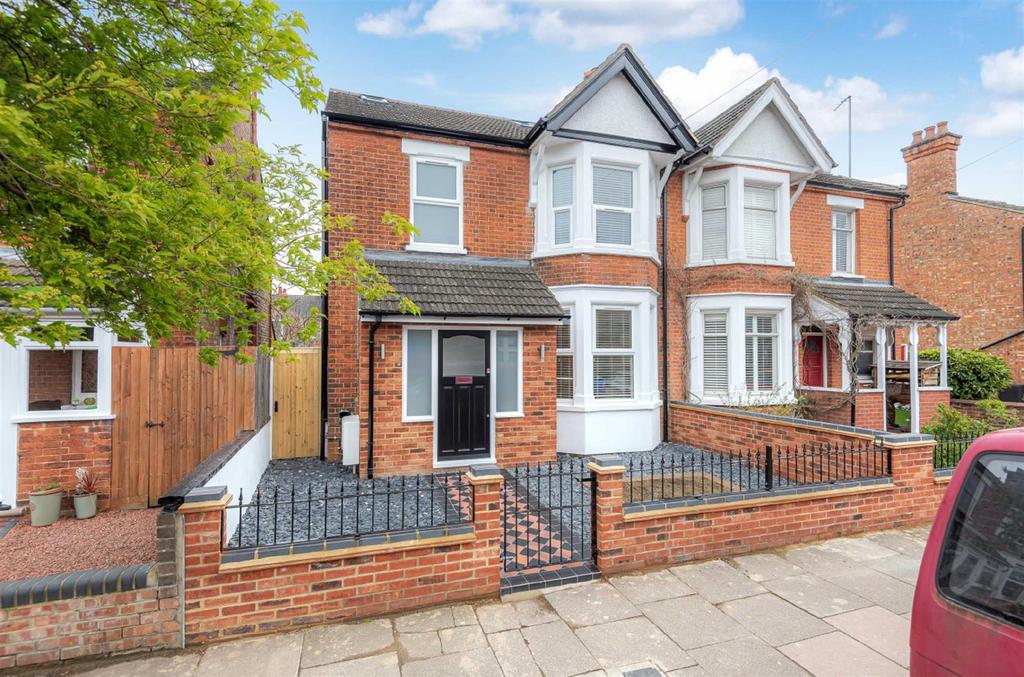 York Street, Bedford 4 bed semidetached house £625,000