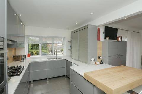 17 Queens Avenue, Birchington, CT7 9QN