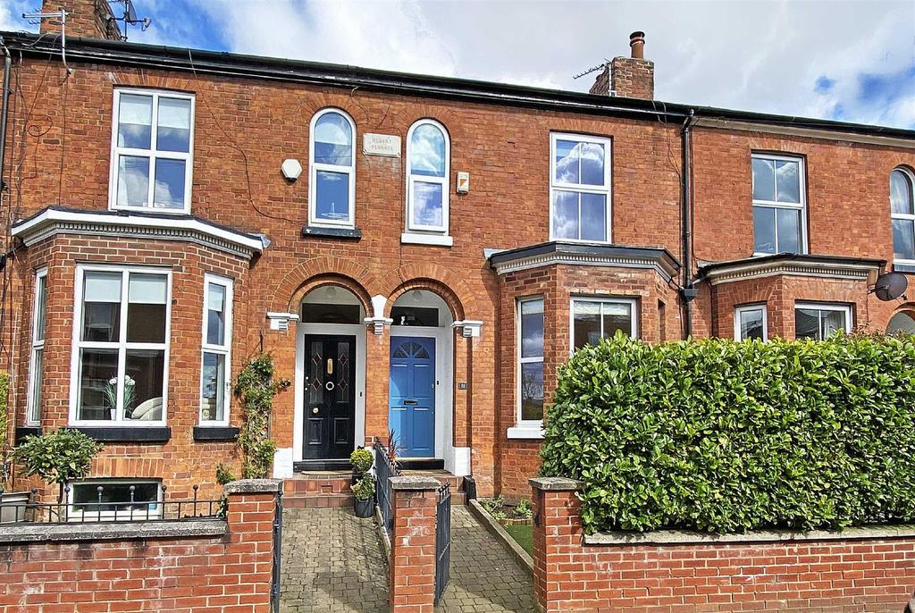 Osborne Road, Altrincham 4 bed terraced house £550,000