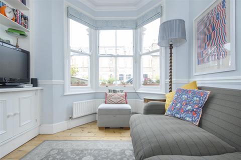 4 bedroom terraced house for sale - Latham Road, Twickenham