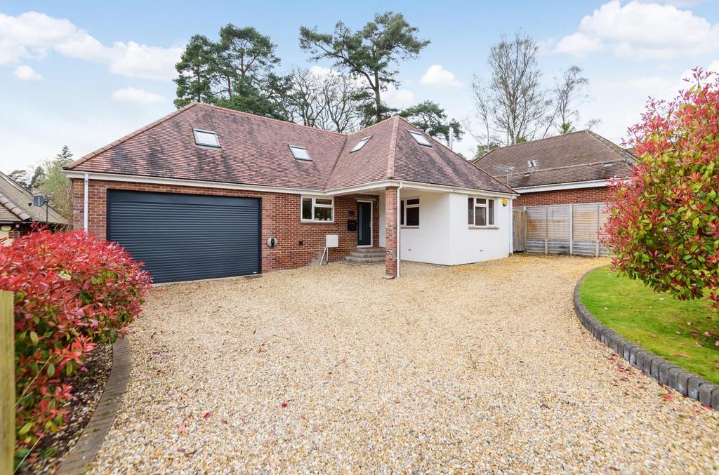 Thorold Road, Hiltingbury, Chandlers... 4 bed detached house £925,000