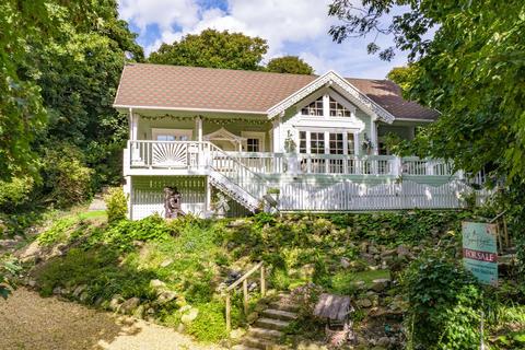 2 bedroom cottage for sale - Fairytale Cottage, St. Catherines Road, Niton Undercliff