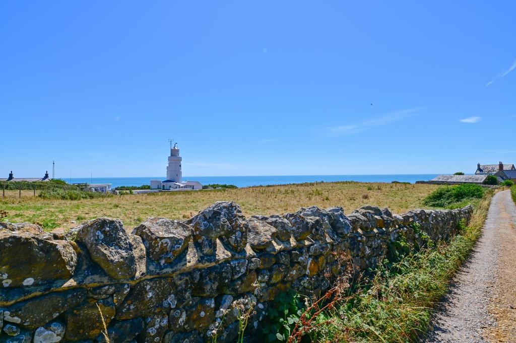 Short stroll to St Catherines Lighthouse