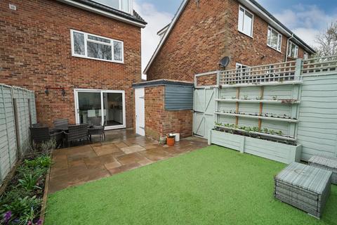 9 Ascot Drive, Leighton Buzzard, LU7 2RA