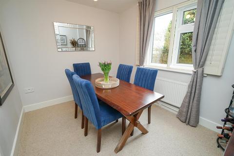 9 Ascot Drive, Leighton Buzzard, LU7 2RA