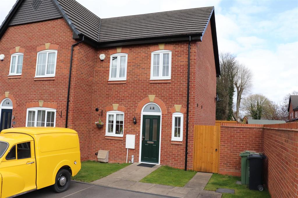 Unity Drive, Pelsall 2 bed semidetached house £210,000