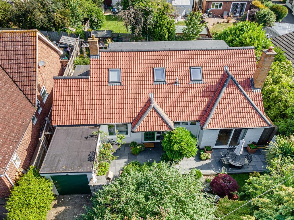 Beech Avenue, Worcester 4 bed detached bungalow £520,000