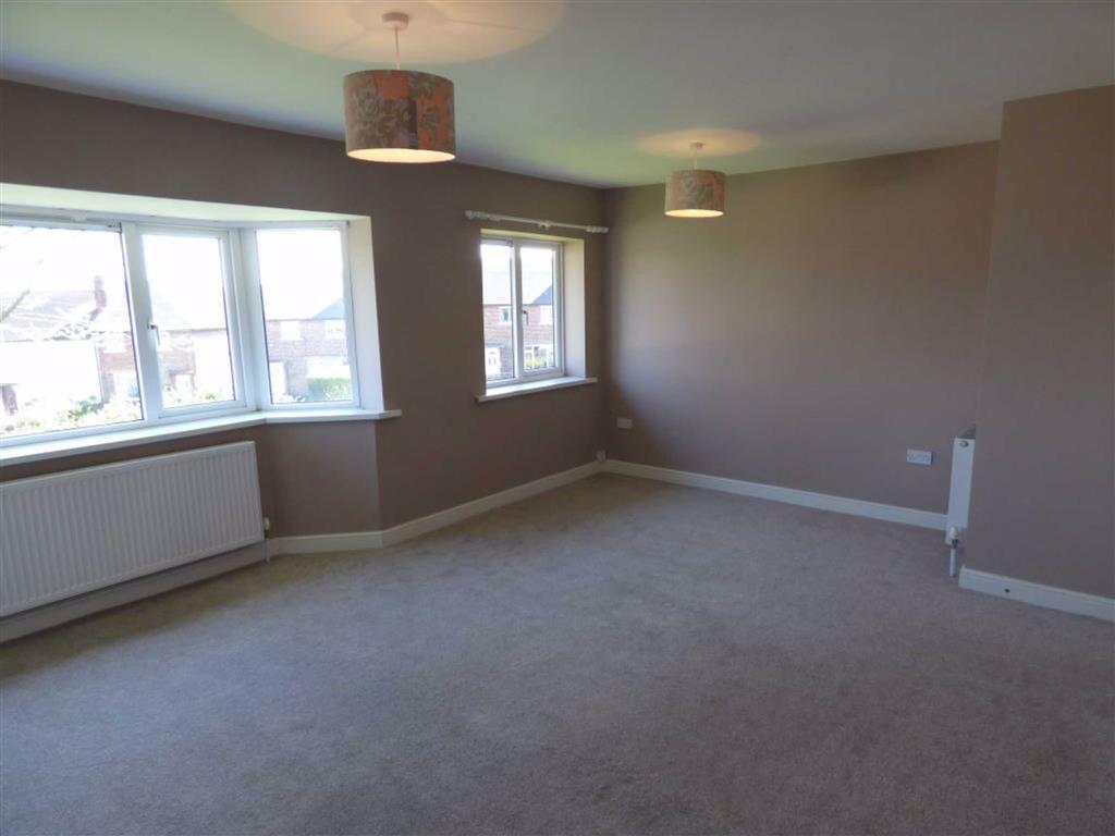 Longfield Avenue, Golcar, Huddersfield, HD7 2 bed apartment £500 pcm