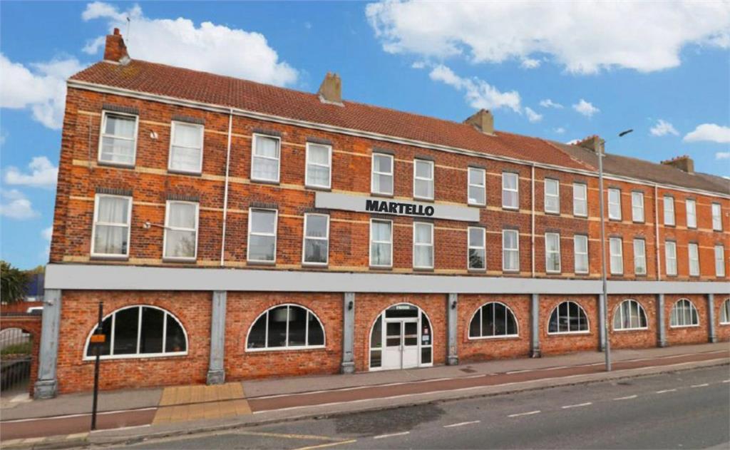 309323 Hedon Road, Hull, East Riding... Retail property (high street