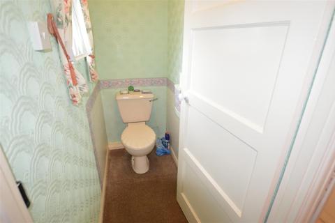 1 Heol Elfed, Burry Port, SA16 0AL