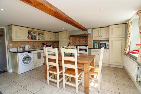 Chapel Cottage Chapel Yard, Dishforth, Thirsk, YO7 3JX