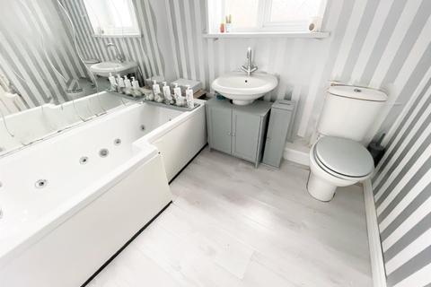 87 Davison Drive, Hartlepool, TS24 9BU