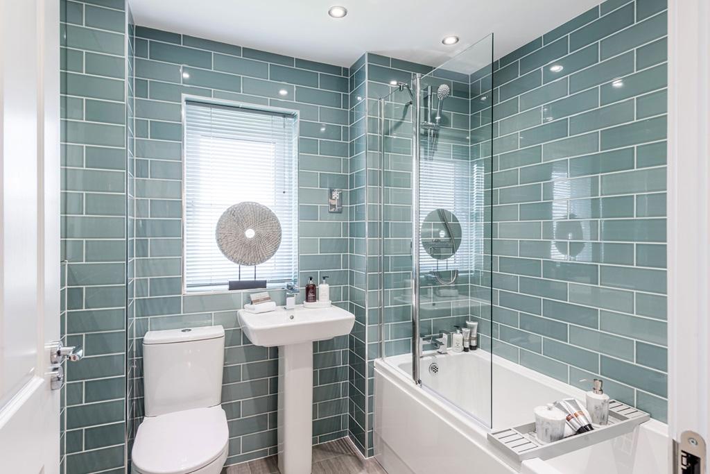 Bathroom in 4 bedroom Cullen house type
