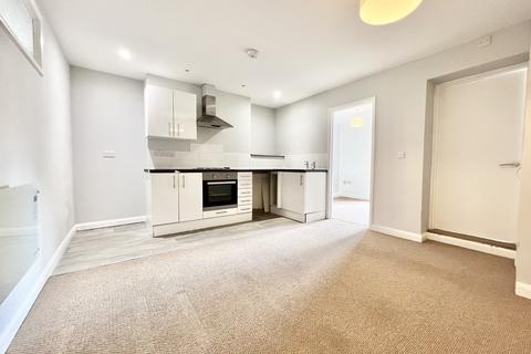 2 bedroom flat to rent, South Eastern Road, Ramsgate