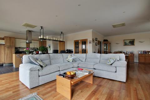 3 bedroom penthouse for sale - Bassett, Southampton