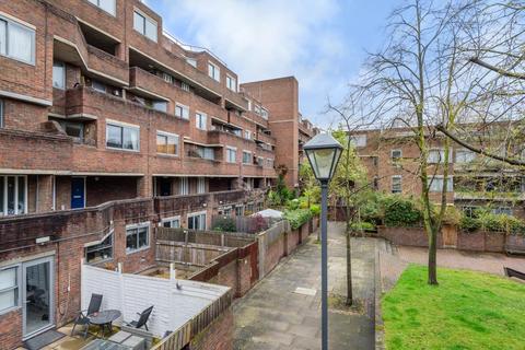 3 bedroom flat for sale - Dartmouth Close,  Westminster,  W11