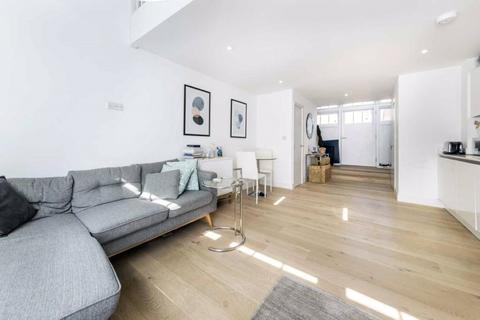 1 bedroom duplex to rent, Severn Court, 25 Clyde Square, Limehouse, London, E14