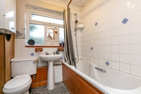 69 Aurelia Road, Croydon, CR0 3BE