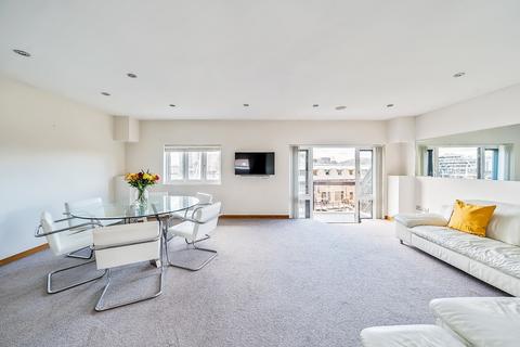 3 bedroom penthouse for sale, Moorhead Court, Channel Way, Ocean Village, Southampton, SO14