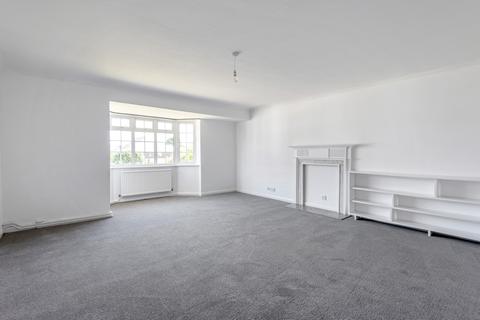 2 bedroom apartment for sale - Trafalgar Court, Farnham, GU9