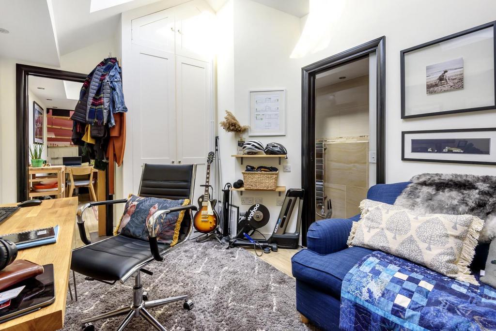 Bedroom - Study