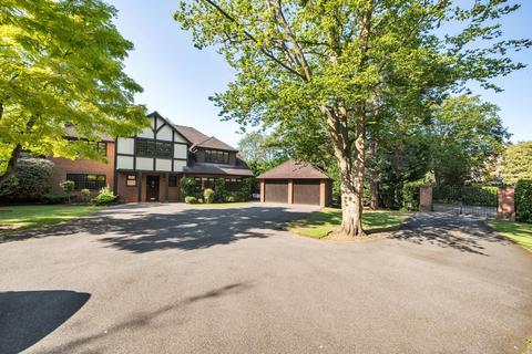 5 bedroom detached house for sale, Fairoak Close, Oxshott, KT22