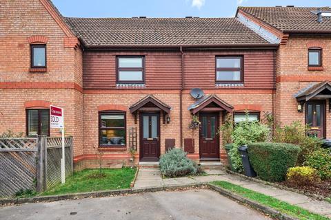 69 Devoil Close, Guildford, GU4 7FQ