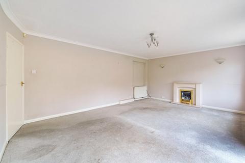 undefined, Richmond Drive, Shepperton, TW17