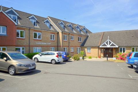 1 bedroom retirement property for sale, Lords Bridge Court, Mervyn Road, Shepperton, TW17