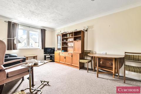 1 bedroom retirement property for sale, Lords Bridge Court, Mervyn Road, Shepperton, TW17