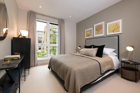 1 bedroom flat for sale, Pinewood Gardens, Teddington, TW11