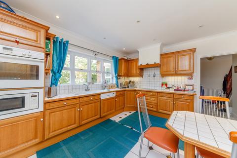 5 bedroom detached house for sale, Orchard End, Weybridge, KT13