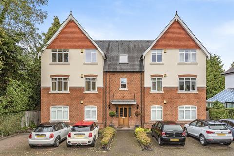 2 bedroom flat for sale, Ashley Road, Walton-On-Thames, KT12