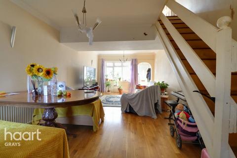 57 Bedford Road, Grays, RM17 6PZ