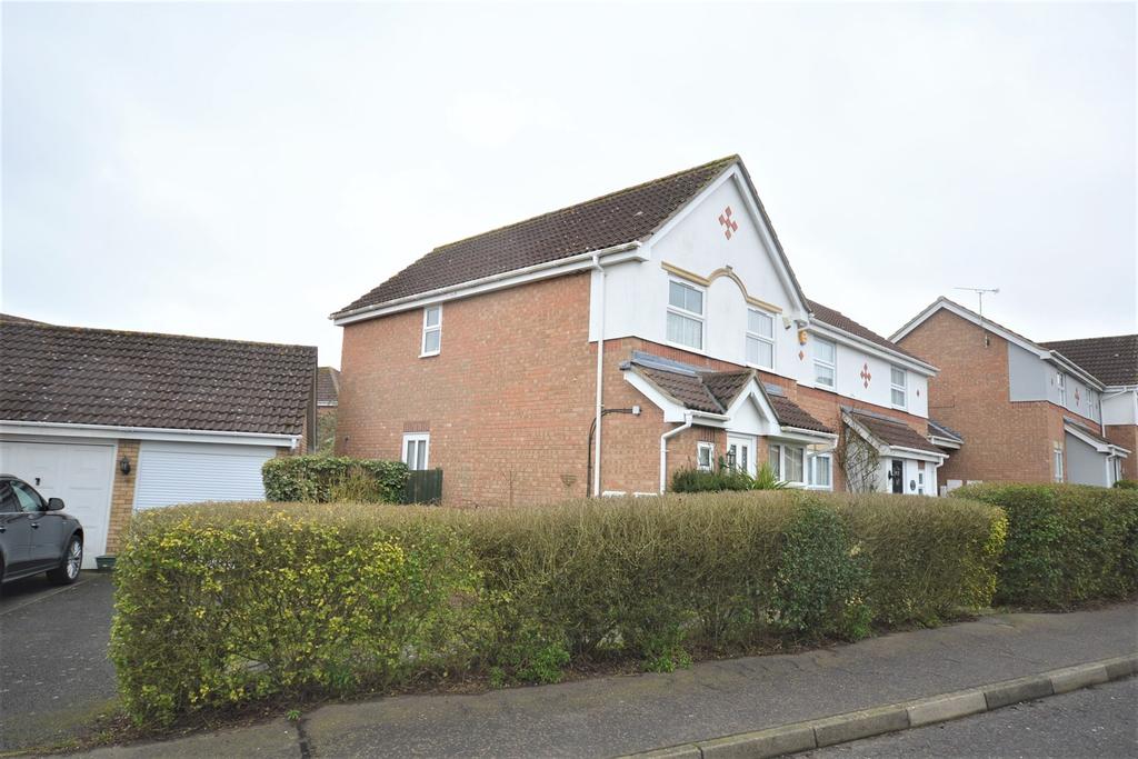 Deerleap Way, Braintree, CM7 3 bed semidetached house £350,000