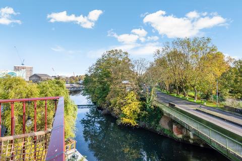 2 bedroom apartment for sale, Hollandbury House, The Brentford Project, TW8