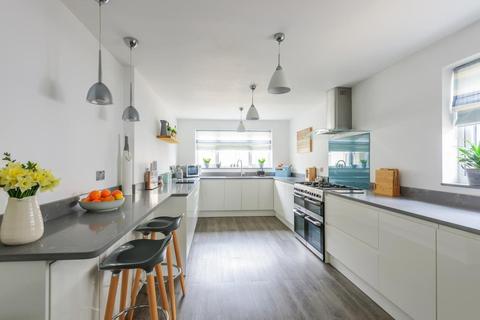 7 Home Close, Wootton, Abingdon, OX13 6DB